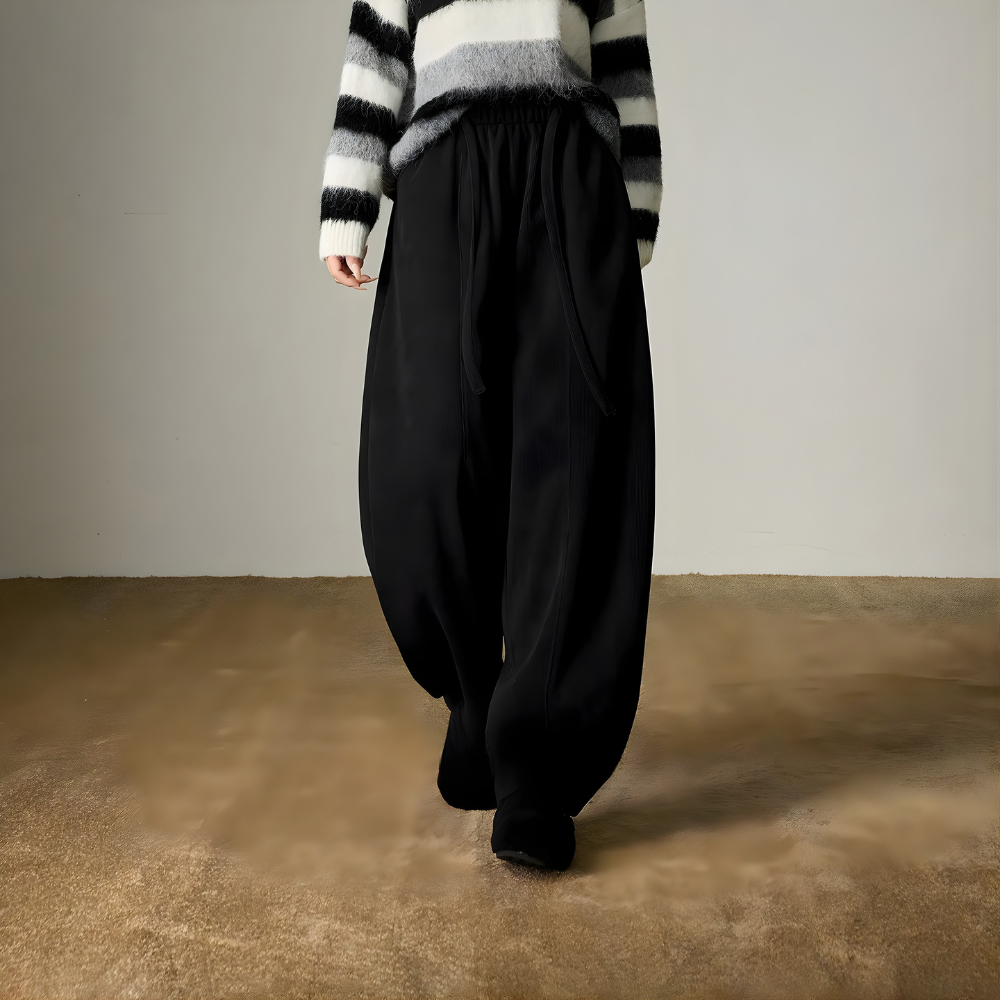 Corduroy Banana Curve Pants