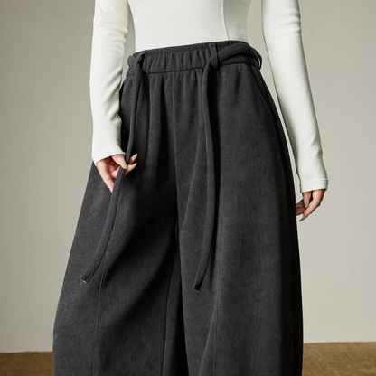 Corduroy Banana Curve Pants