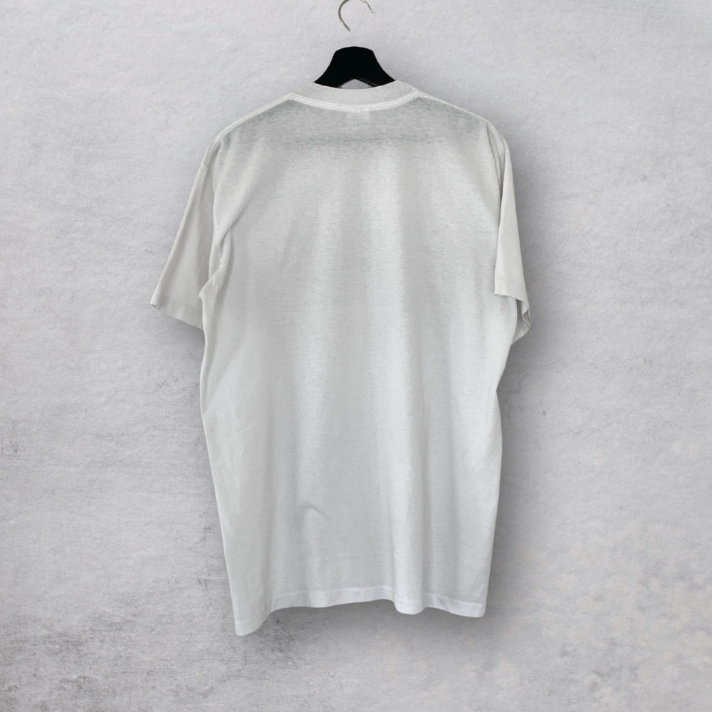 80s Country dog print Tee singing 'on the boat again'