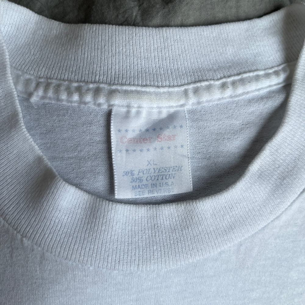 80s Country dog print Tee singing 'on the boat again'