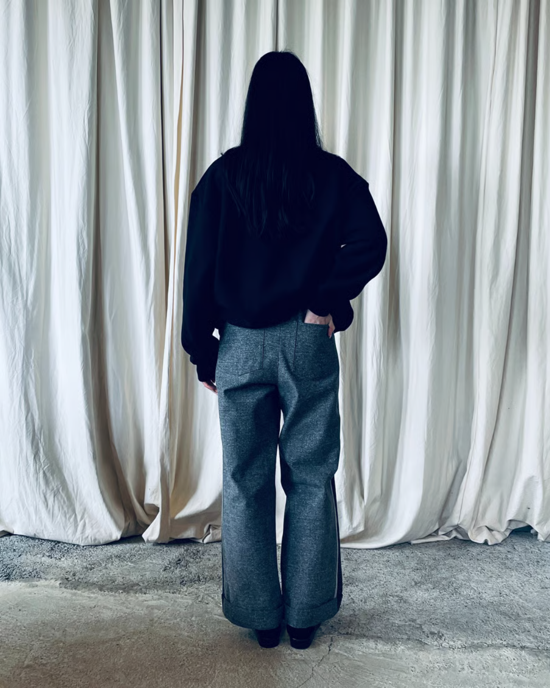 black 2tone pants