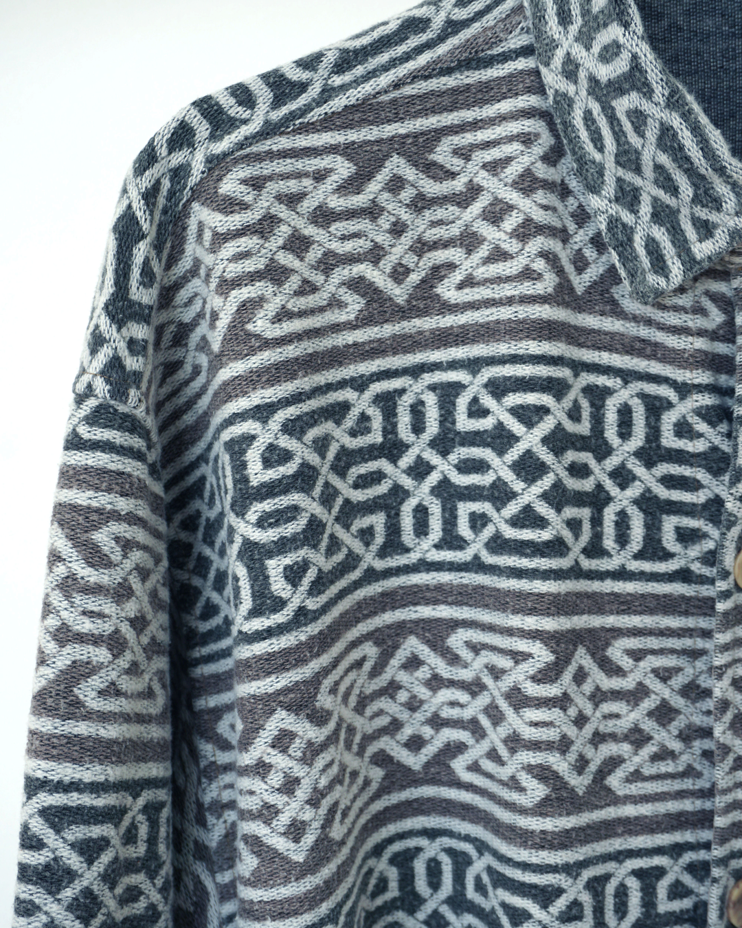 Late-90s Euro Vintage Celtic Pattern Jacqured Shirts Jacket